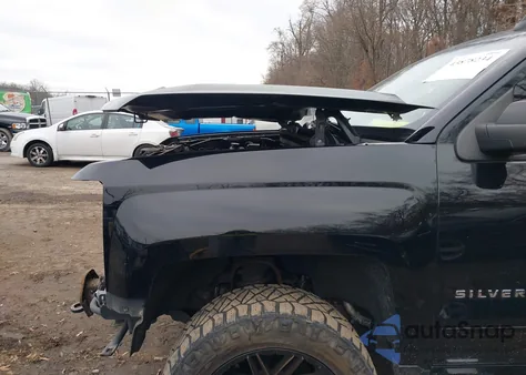 2017 Chevrolet Silverado 1500 2Lt from USA, damaged, VIN 3GCUKREC5HG256628